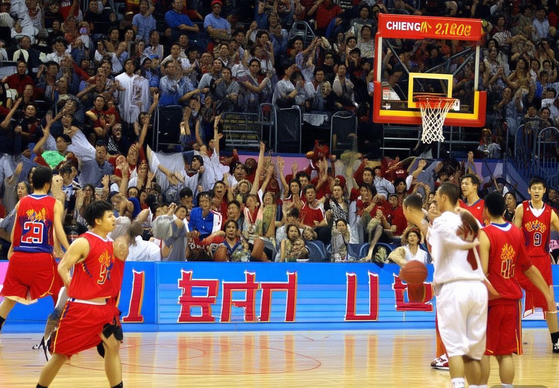 2004雅典奥运男篮对决：美立经典之战与文化碰撞(图1)